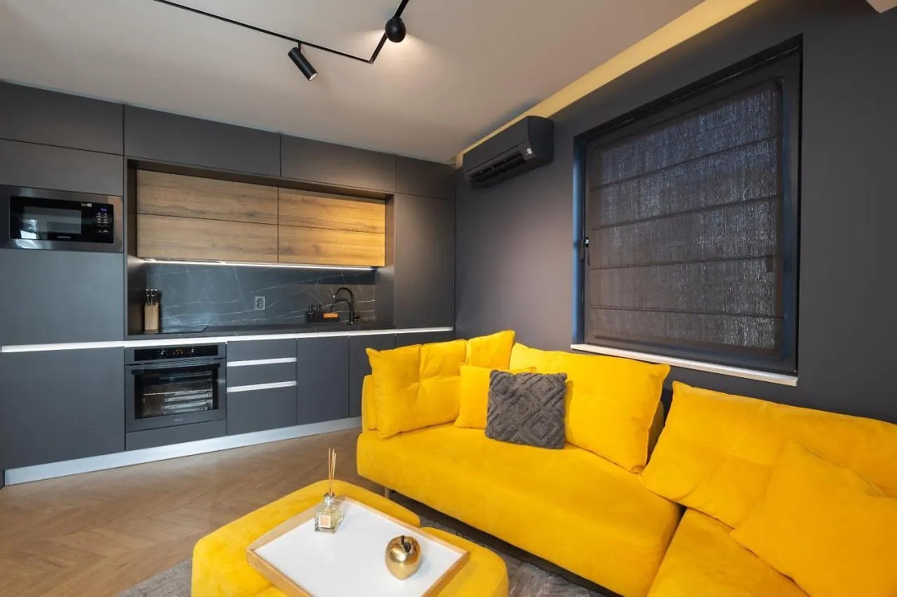 Topaz Beachfront Apartment Varna 0*,  Bulharsko